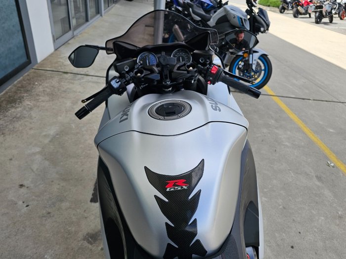 2021 Suzuki GSX1300RR (HAYABUSA) Silver