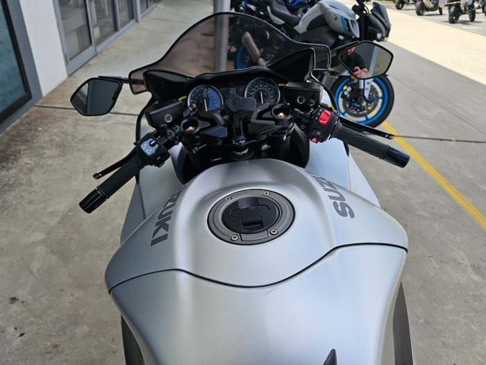 2021 Suzuki GSX1300RR (HAYABUSA) Silver