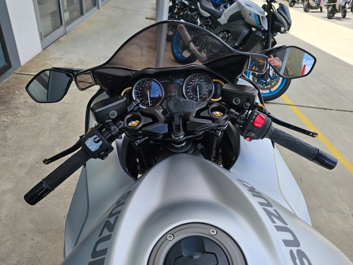 2021 Suzuki GSX1300RR (HAYABUSA) Silver