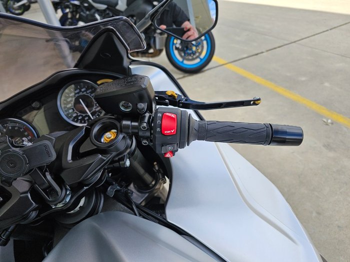 2021 Suzuki GSX1300RR (HAYABUSA) Silver