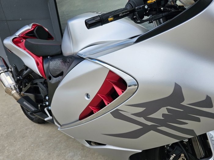 2021 Suzuki GSX1300RR (HAYABUSA) Silver