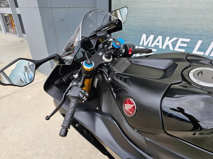 2022 Honda CBR1000RR-R SP (FIREBLADE) ABS Black