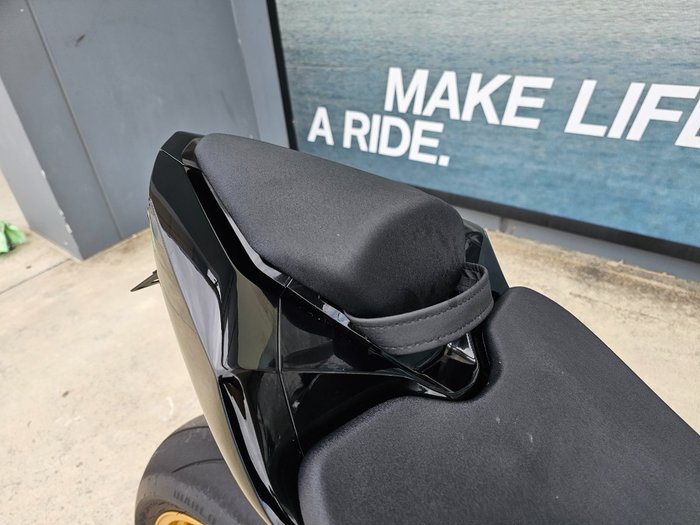 2022 Honda CBR1000RR-R SP (FIREBLADE) ABS Black