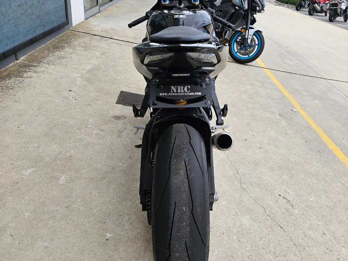 2022 Honda CBR1000RR-R SP (FIREBLADE) ABS Black