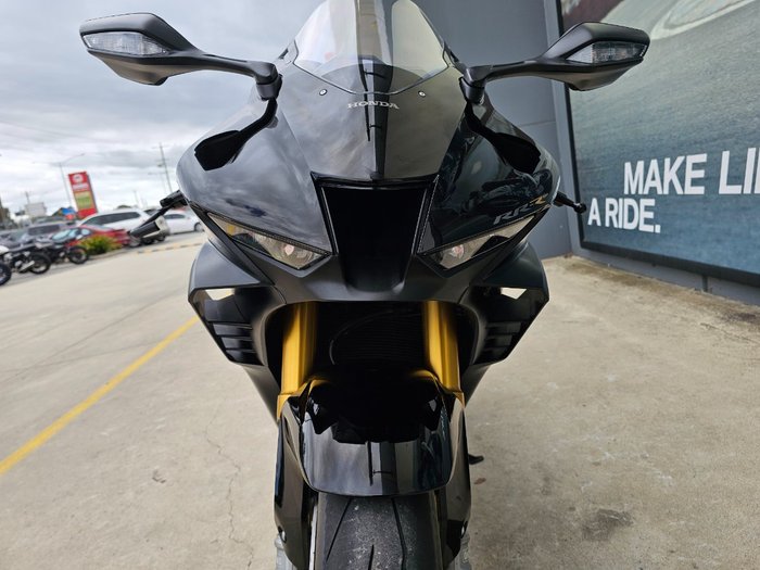 2022 Honda CBR1000RR-R SP (FIREBLADE) ABS Black