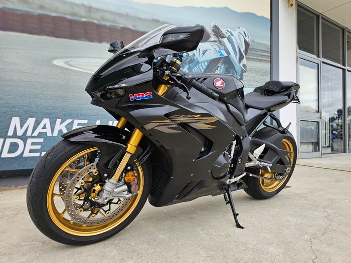 2022 Honda CBR1000RR-R SP (FIREBLADE) ABS Black