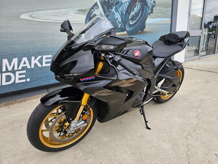 2022 Honda CBR1000RR-R SP (FIREBLADE) ABS Black