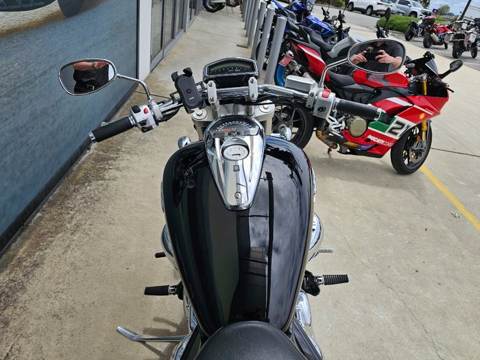 2009 Suzuki VZR 1800 BOULEVARD (M109R) Black