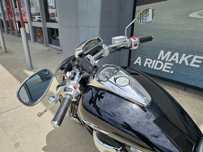 2009 Suzuki VZR 1800 BOULEVARD (M109R) Black