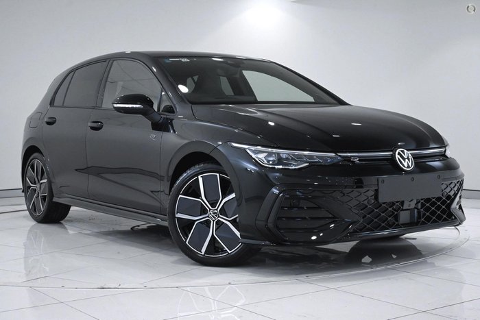 2025 Volkswagen Golf 110TSI R-Line