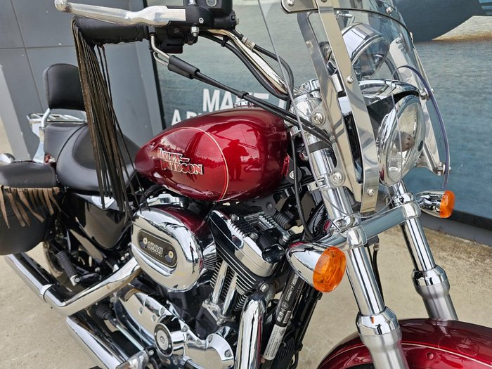 2015 HARLEY-DAVIDSON XL1200C 1200 CUSTOM Red