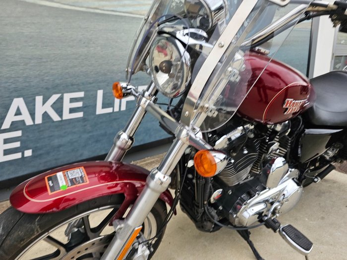 2015 HARLEY-DAVIDSON XL1200C 1200 CUSTOM Red