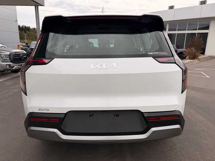2025 Kia EV9 Air
