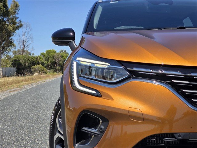 2022 Renault Captur Intens