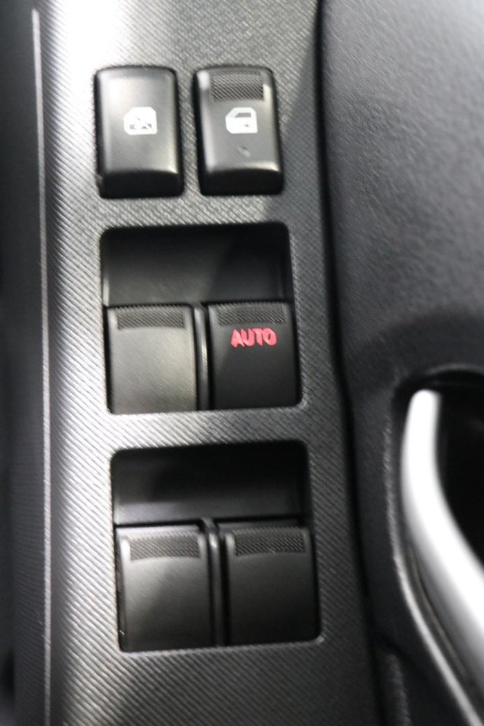 2017 Isuzu D-MAX X-RUNNER