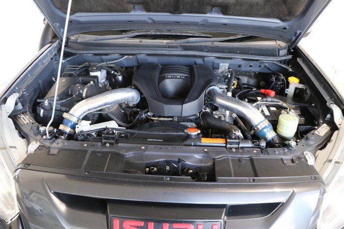 2017 Isuzu D-MAX X-RUNNER