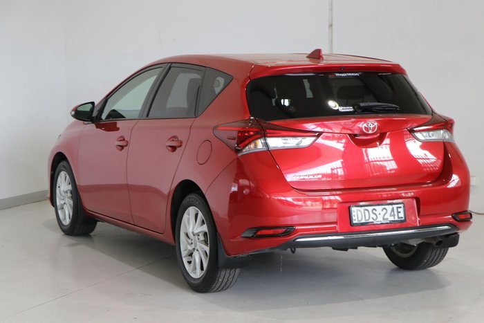 2016 Toyota Corolla Ascent Sport