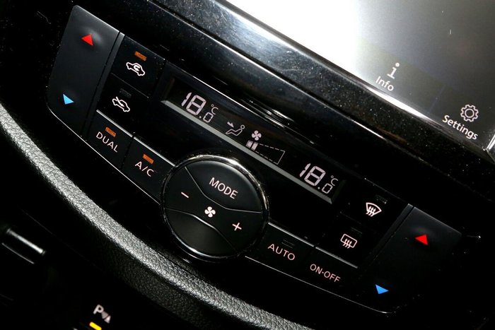 2023 Nissan Navara PRO-4X