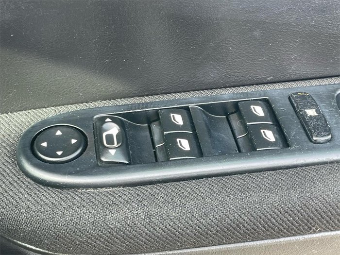 2005 Peugeot 307 XSR HDi T5 MY05 White