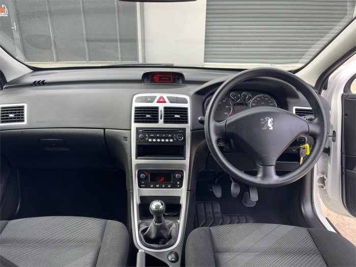 2005 Peugeot 307 XSR HDi T5 MY05 White