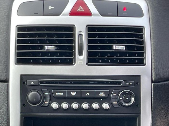 2005 Peugeot 307 XSR HDi T5 MY05 White