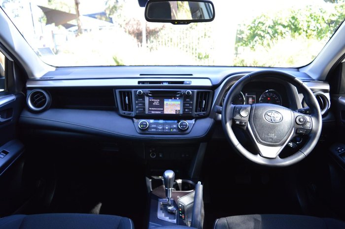 2017 Toyota RAV4 GXL ZSA42R Crystal Pearl