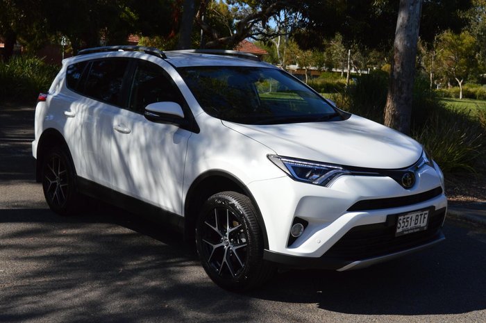 2017 Toyota RAV4 GXL ZSA42R Crystal Pearl