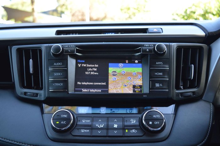 2017 Toyota RAV4 GXL ZSA42R Crystal Pearl