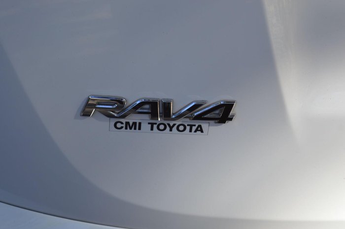 2017 Toyota RAV4 GXL ZSA42R Crystal Pearl