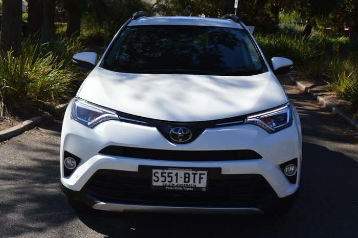 2017 Toyota RAV4 GXL ZSA42R Crystal Pearl