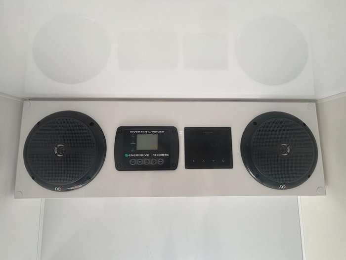 2025 Royal Flair Raptor