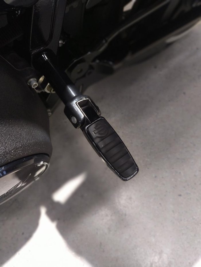 2022 Harley-Davidson Low Rider ST 117 (FXLRST) Softail Black