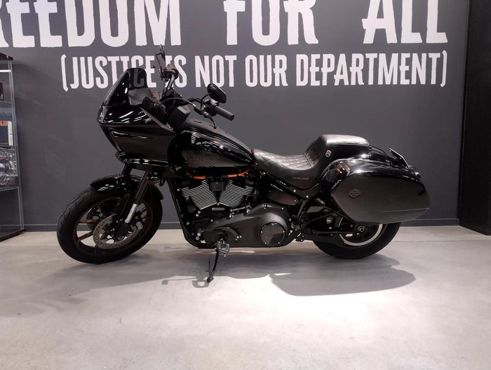 2022 Harley-Davidson Low Rider ST 117 (FXLRST) Softail Black