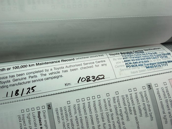 2017 Toyota Hilux SR5