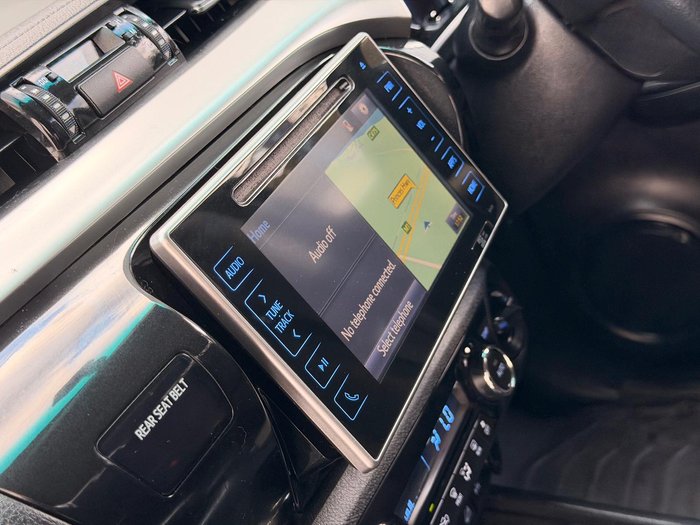 2017 Toyota Hilux SR5