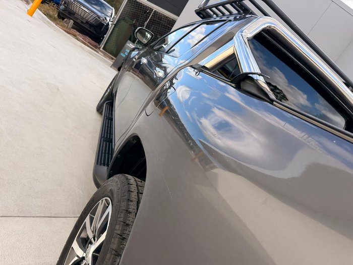 2017 Toyota Hilux SR5