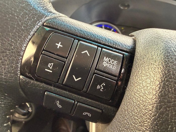 2017 Toyota Hilux SR5