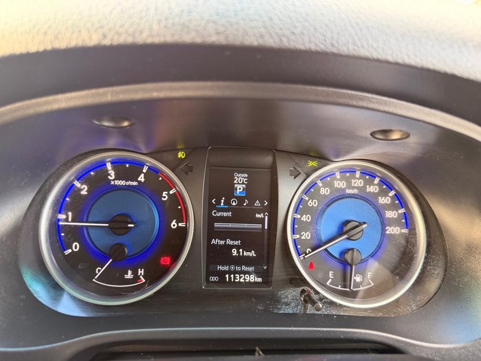 2017 Toyota Hilux SR5