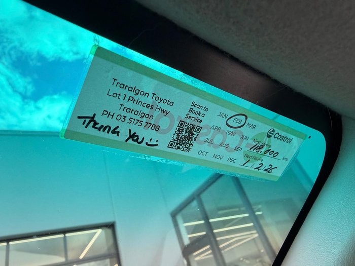 2017 Toyota Hilux SR5