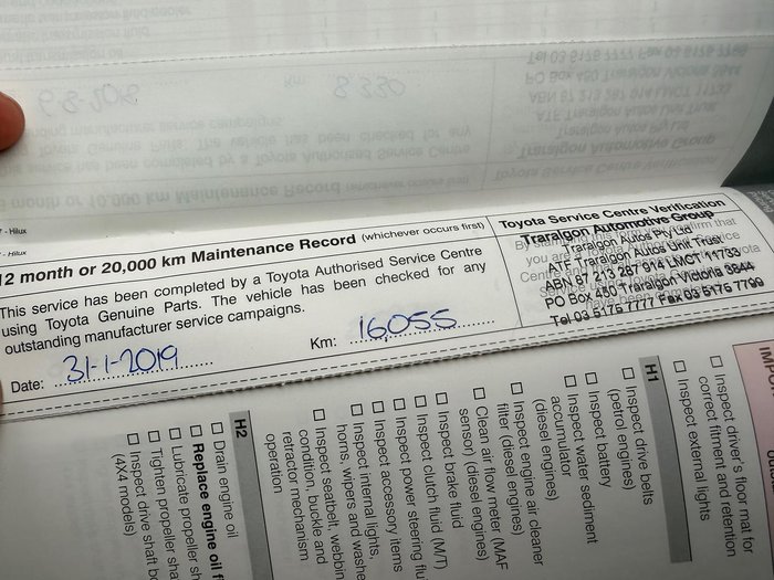 2017 Toyota Hilux SR5