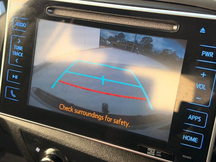 2017 Toyota Hilux SR5