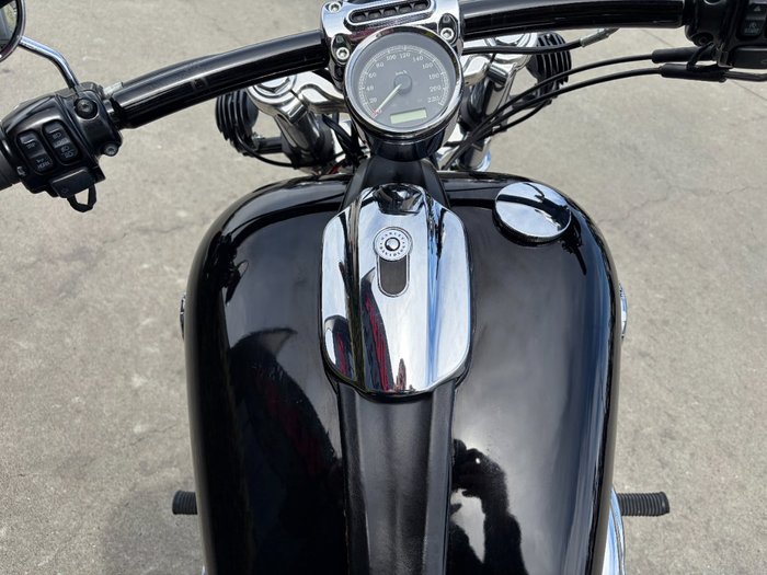 2014 HARLEY-DAVIDSON BREAKOUT Orange