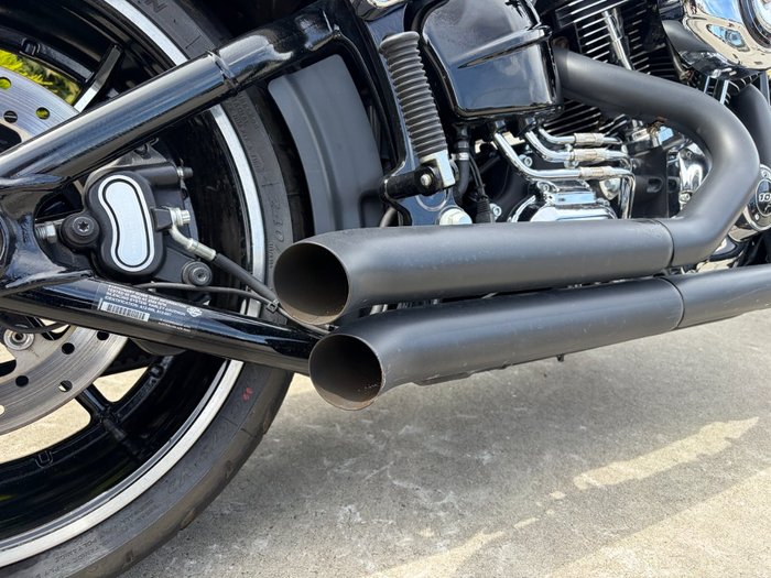 2014 HARLEY-DAVIDSON BREAKOUT Orange