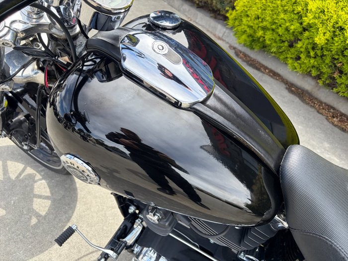 2014 HARLEY-DAVIDSON BREAKOUT Orange