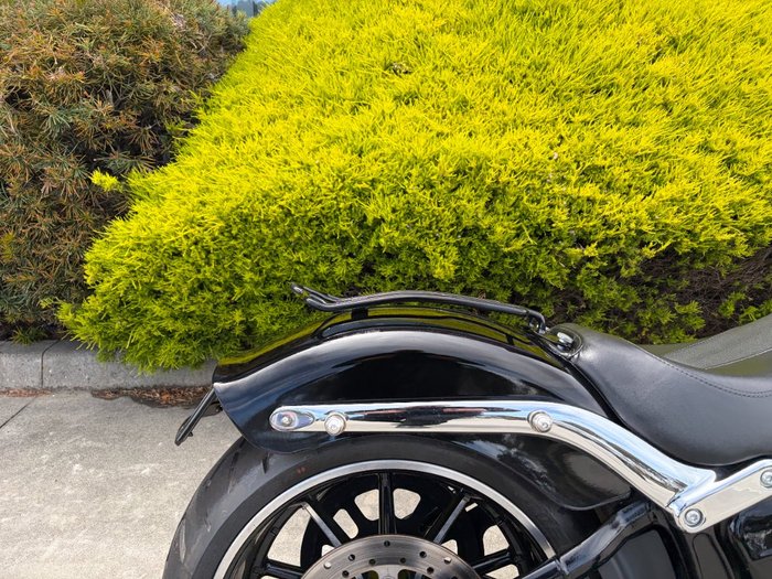 2014 HARLEY-DAVIDSON BREAKOUT Orange