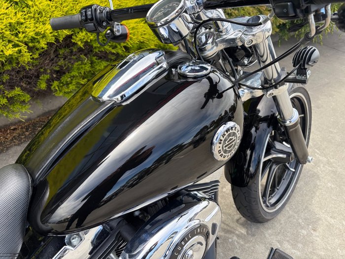 2014 HARLEY-DAVIDSON BREAKOUT Orange