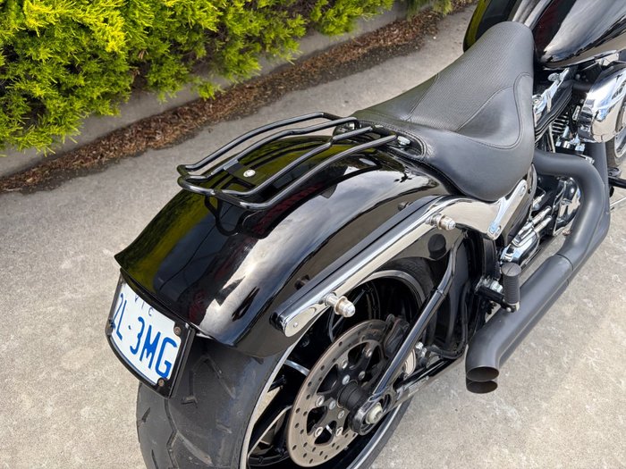 2014 HARLEY-DAVIDSON BREAKOUT Orange