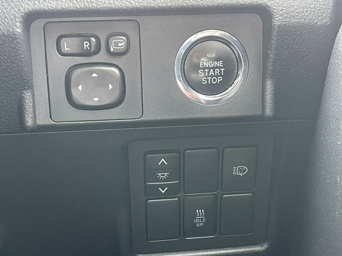 2017 Toyota Landcruiser Prado VX