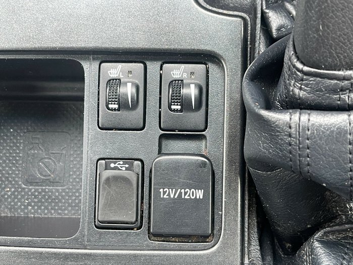 2017 Toyota Landcruiser Prado VX