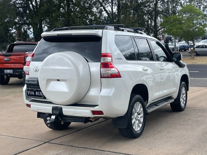 2017 Toyota Landcruiser Prado VX